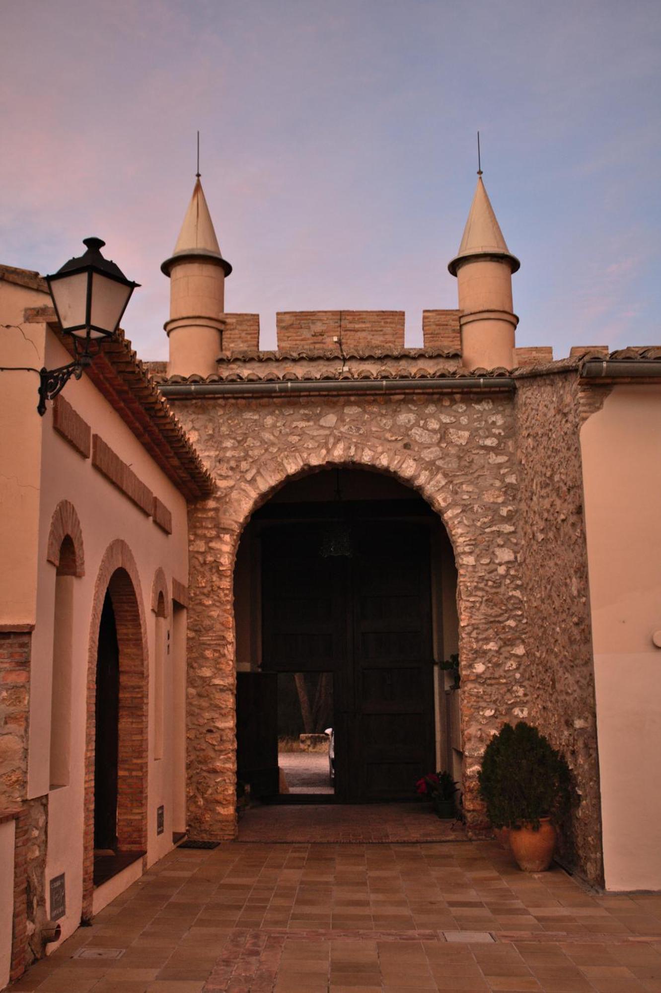 Masia De San Juan - Castillo Con Piscina En Plena Sierra Calderona Segorbe Eksteriør billede